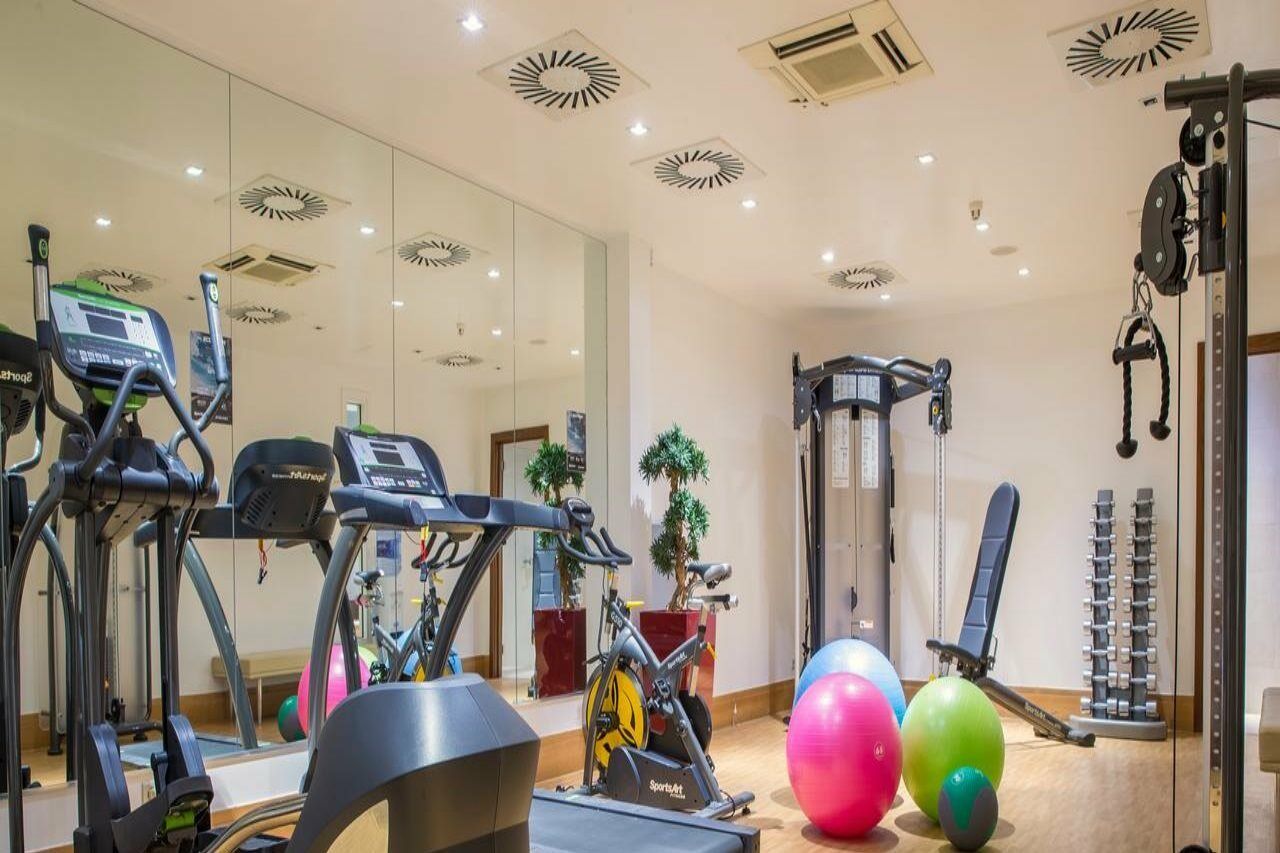 Radisson Red Brussels Hotell Eksteriør bilde